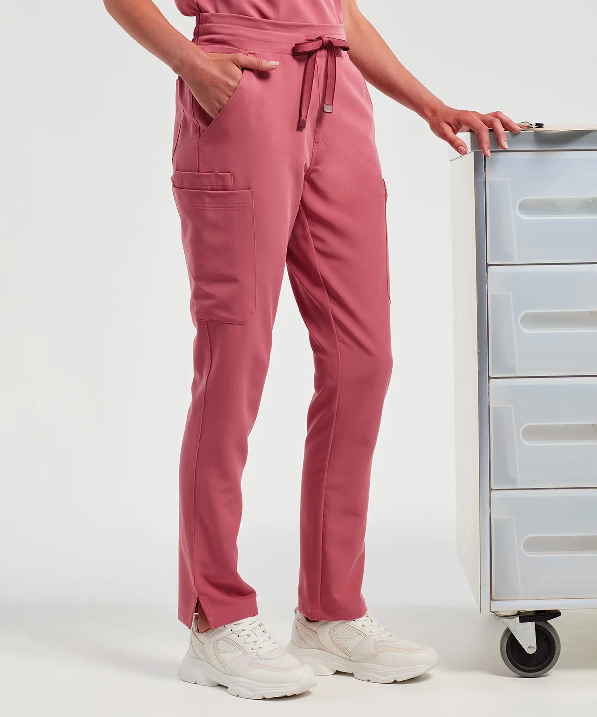 Premier Women’s 'Relentless' Onna-Stretch Cargo Pants
