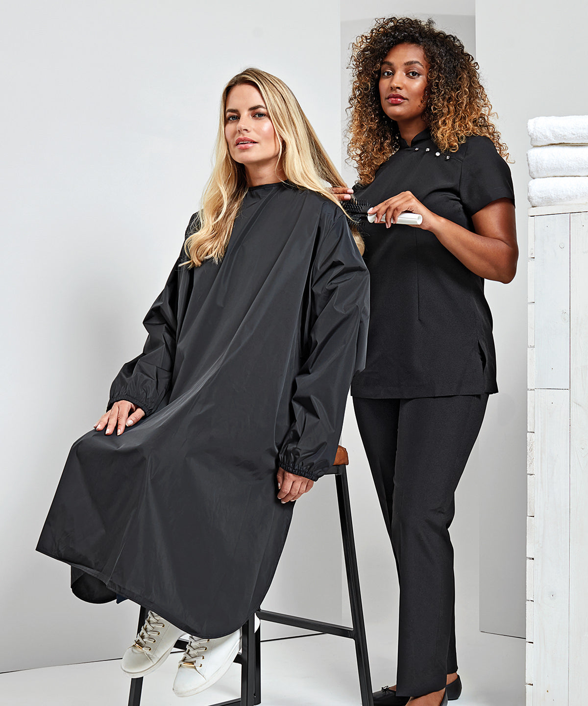 Premier Long Sleeve Waterproof Salon Gown